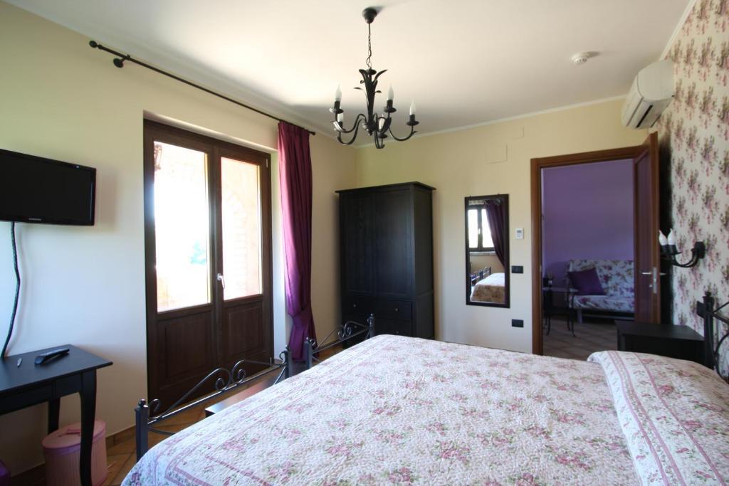 Gaiachiara Resort Caserta Oda fotoğraf